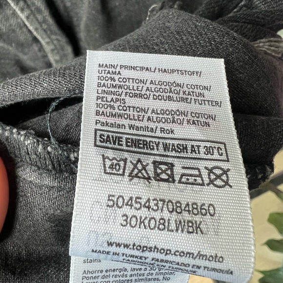 Topshop TALL High-Rise Denim Skirt - Picture 6 of 6